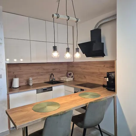 Muki Oaza Apartment *